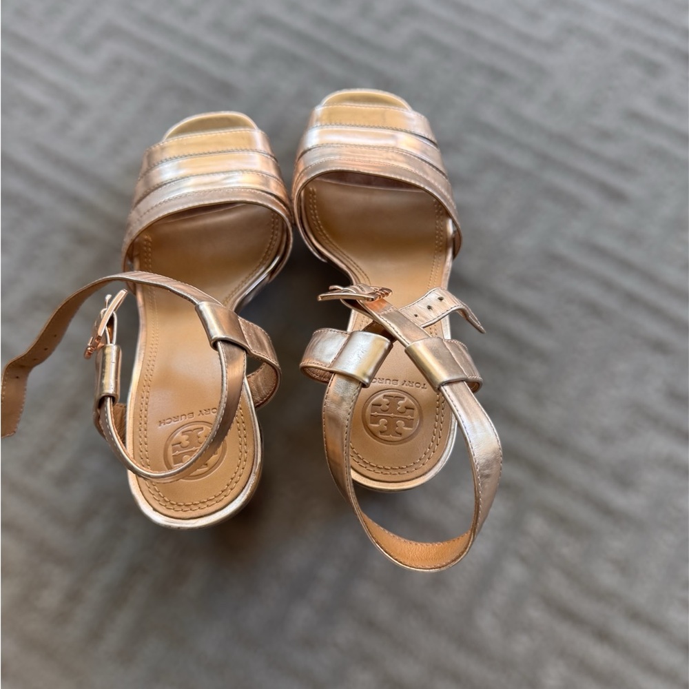 Tory Burch Metallic Strappy Heels Size 8.5 - Picture 11 of 16